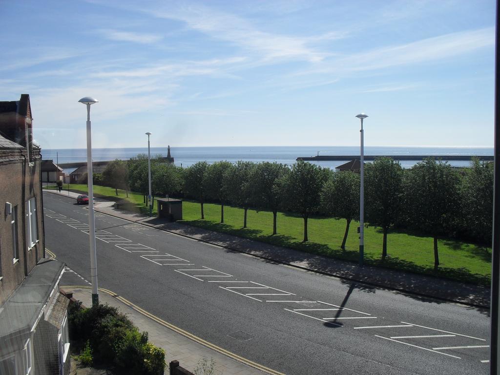 Roker View Guest House Сандерлэнд Экстерьер фото